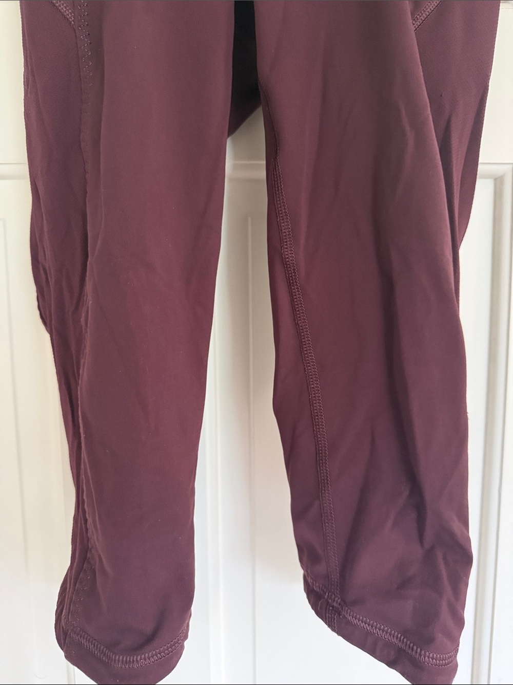 Lululemon High-Waist Wine Athletic Capri Leggings - Picture 2 of 6